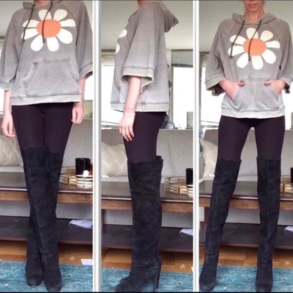 WILDFOX  Daisy hooded sweatshirt - Picture 7 of 7